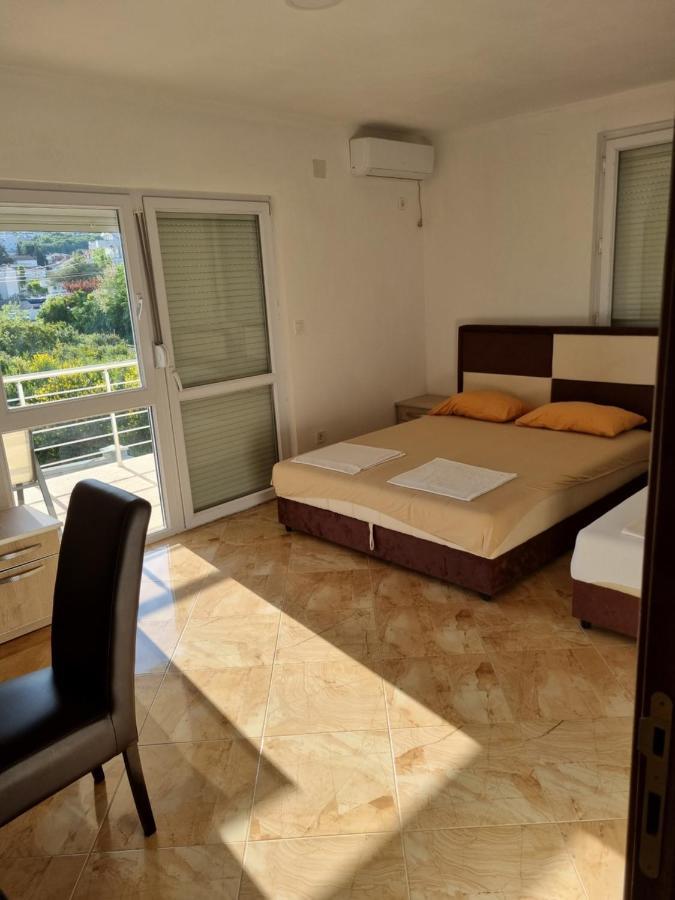 Apartmani Ani Бар Екстериор снимка