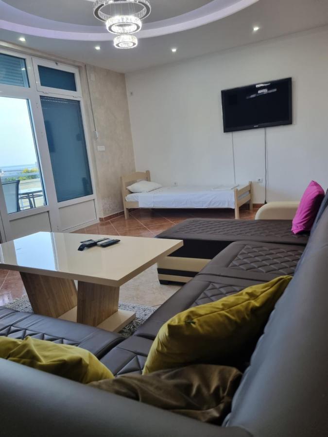 Apartmani Ani Бар Екстериор снимка
