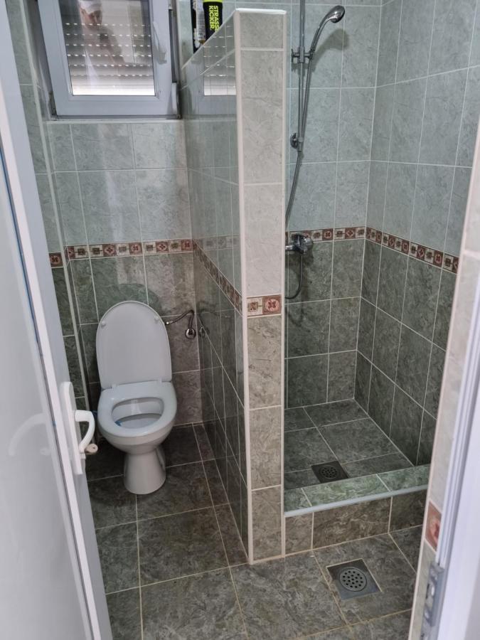 Apartmani Ani Бар Екстериор снимка