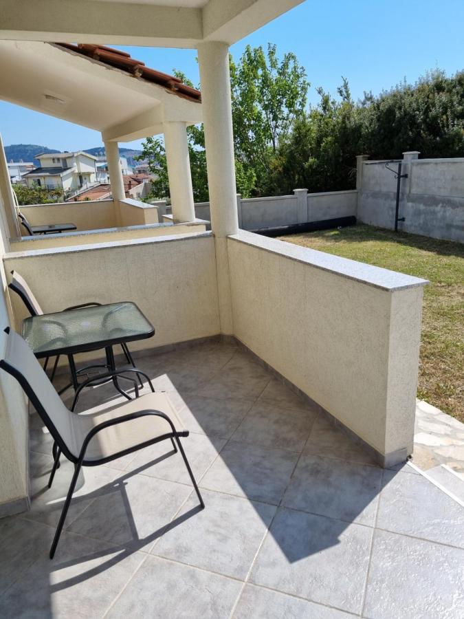 Apartmani Ani Бар Екстериор снимка
