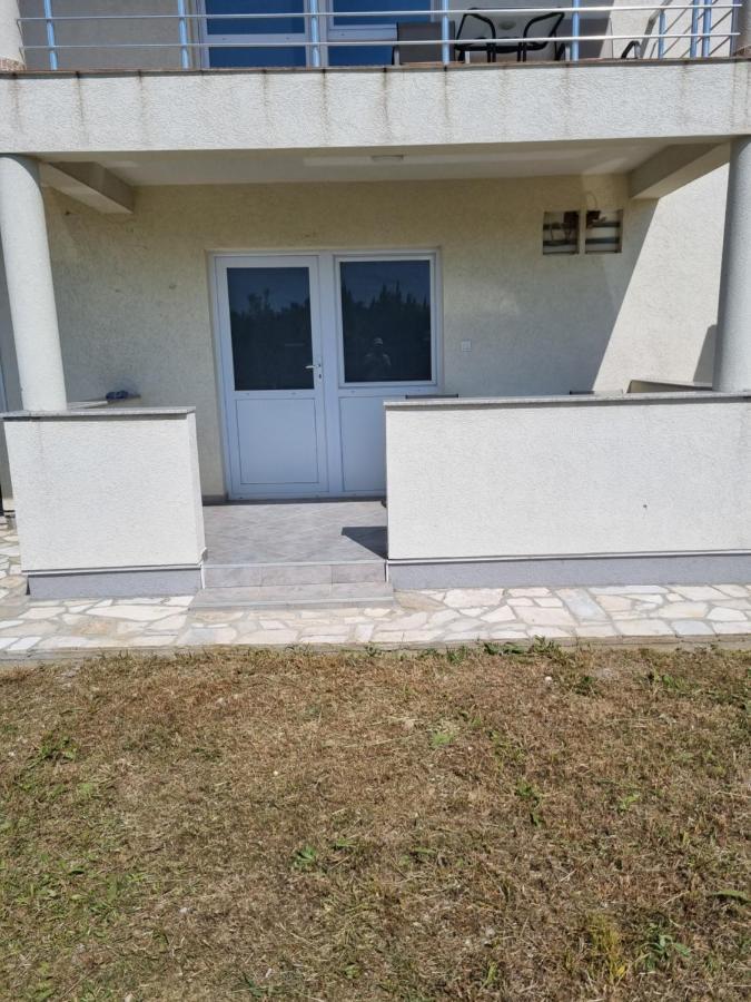 Apartmani Ani Бар Екстериор снимка