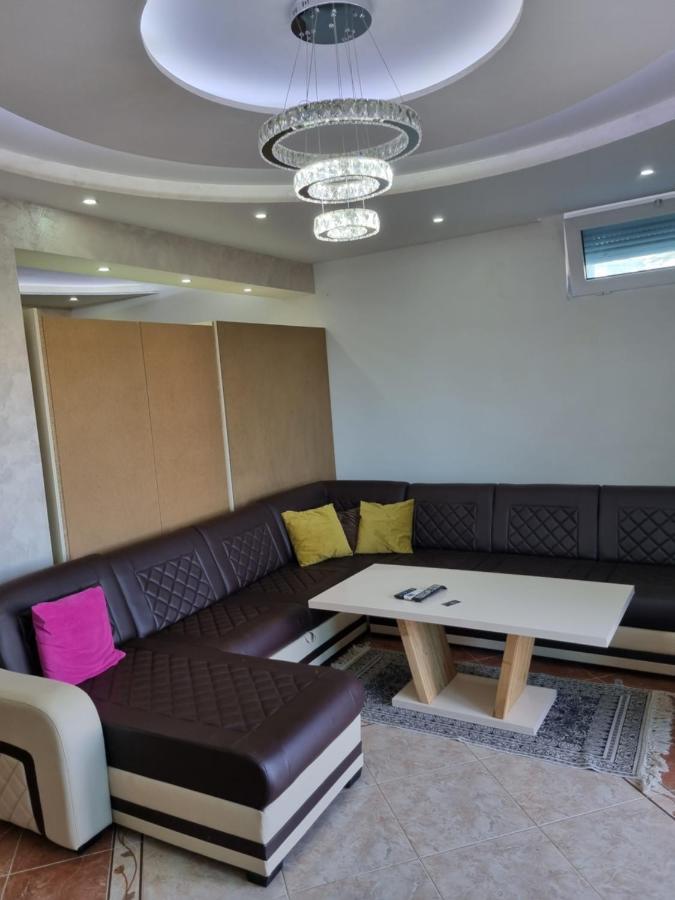 Apartmani Ani Бар Екстериор снимка