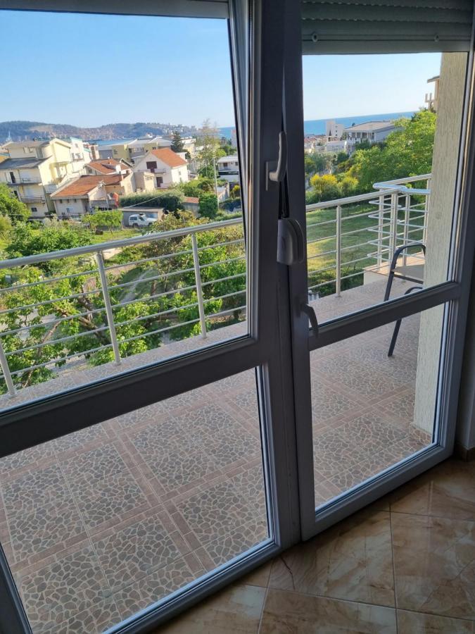Apartmani Ani Бар Екстериор снимка